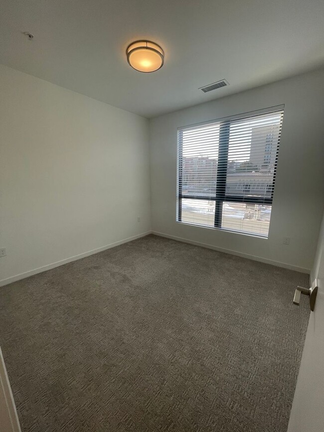 Building Photo - Stylish-Sophisticated-LoHi Living on the "...