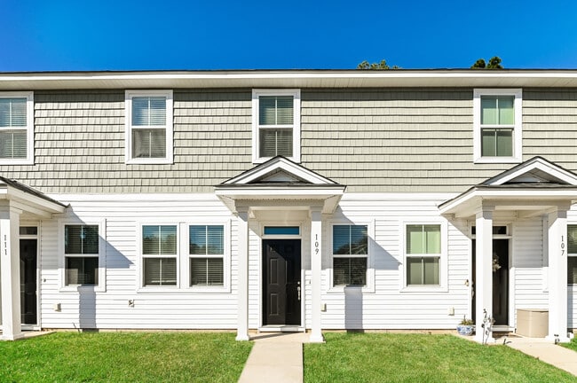 Building Photo - 109 Morning Line Dr