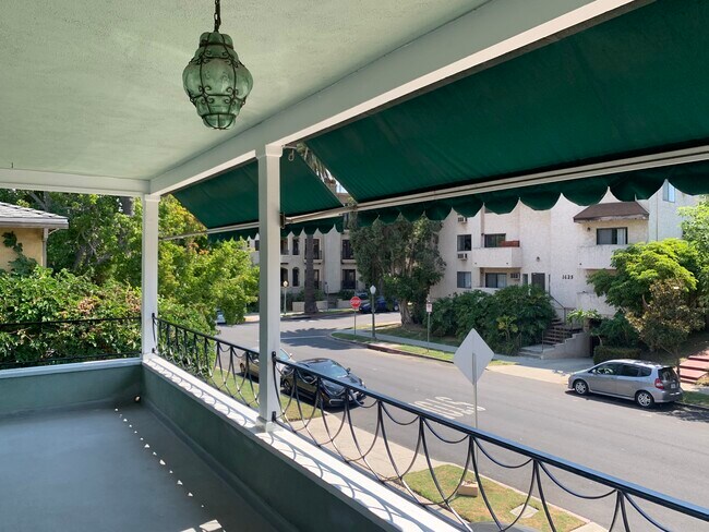 Building Photo - 1620 Glendon Ave