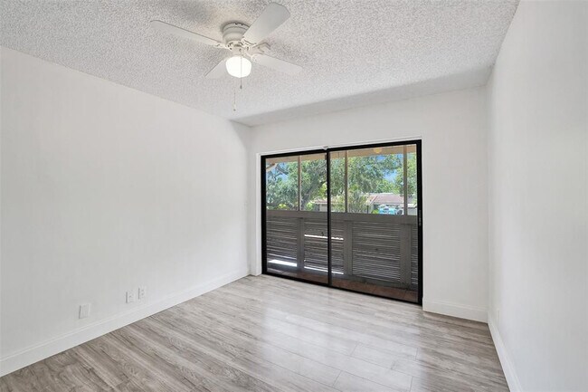 Building Photo - 103 Heatherbrook Way