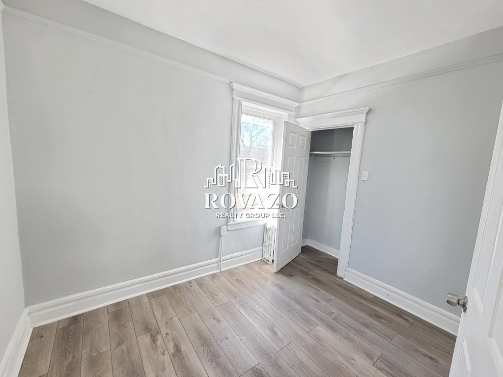 Building Photo - 16 Duryea St