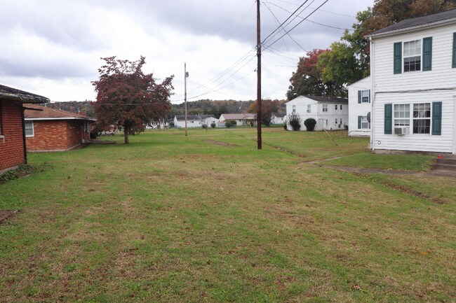 Building Photo - 14 Richey Ave