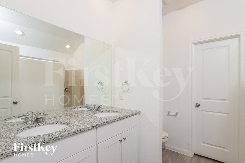 Building Photo - 6141 Treadle