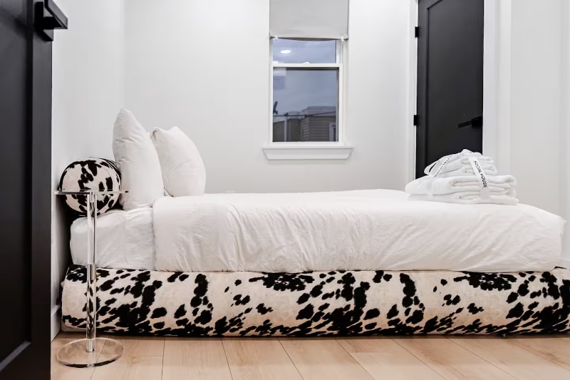 Building Photo - 1916 S 23rd St