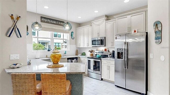 Building Photo - 7849 52nd Terrace E