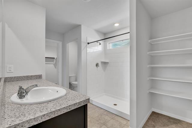 Building Photo - 16617 Porterfield Ln