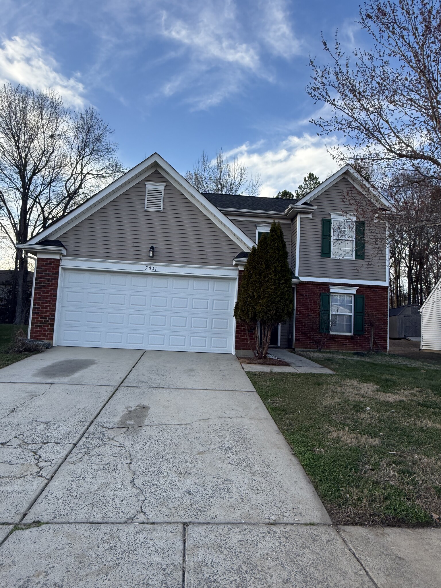 Building Photo - 7021 Sunman Rd