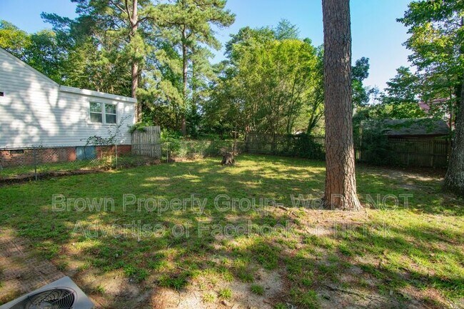 Building Photo - 808 McKimmon Rd