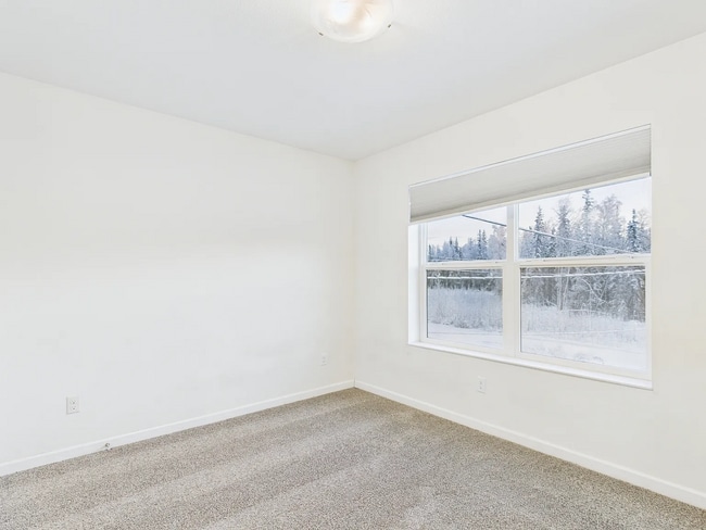 Building Photo - 3903 Tanada Rd