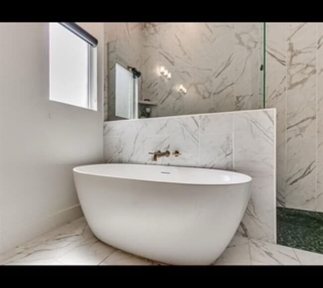Building Photo - Gated Community - Beautiful, Spacious Home...
