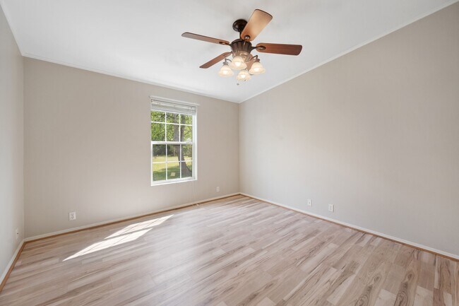 Building Photo - 2906 Shannon Ct