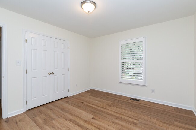 Bedroom 2 - 6208 Bent Fork Cir