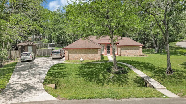 Building Photo - 705 Holly Springs Ct