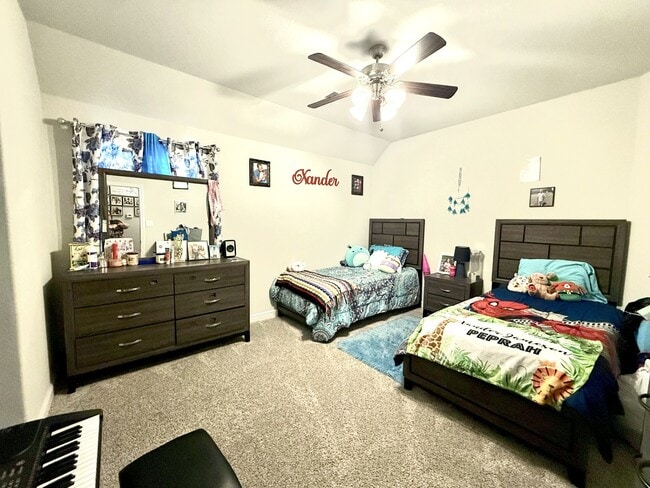 Building Photo - 4811 Lacebark Pne Trl