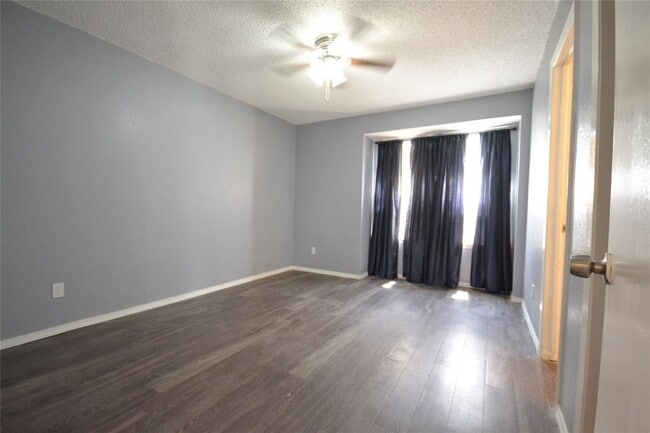 Building Photo - 16114 Windermere Dr