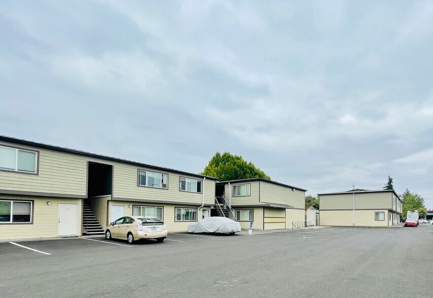 81 Powell 8105 SE Powell Blvd Portland OR 97206 Apartment Finder