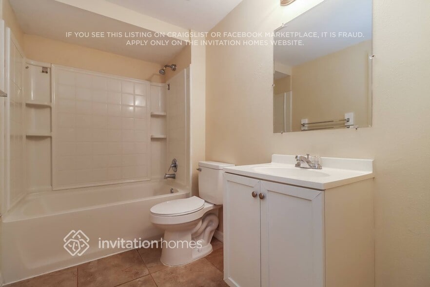 Building Photo - 16517 Foothill Dr