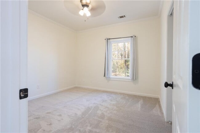 Building Photo - 183 Burbank Dr SW