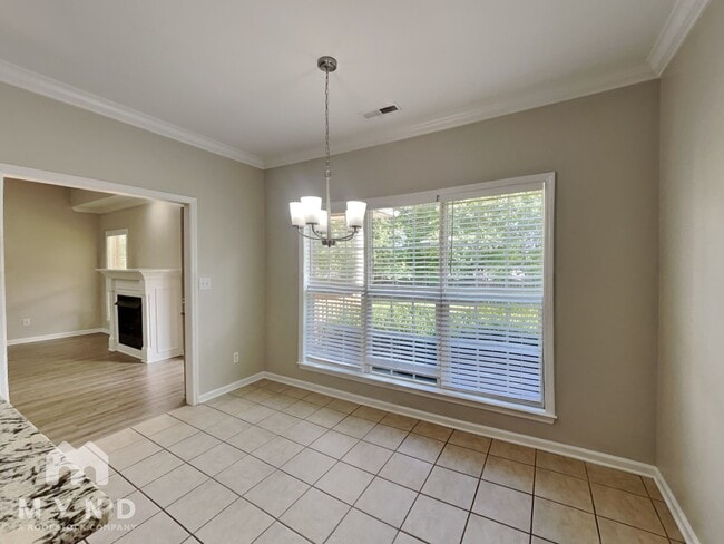 Building Photo - 26540 Mill Creek Dr