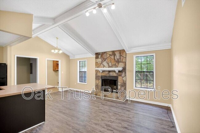 Building Photo - 103 Cambell Ct