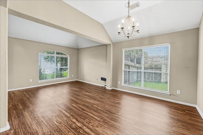 Building Photo - 2918 Meridian Bay Ln