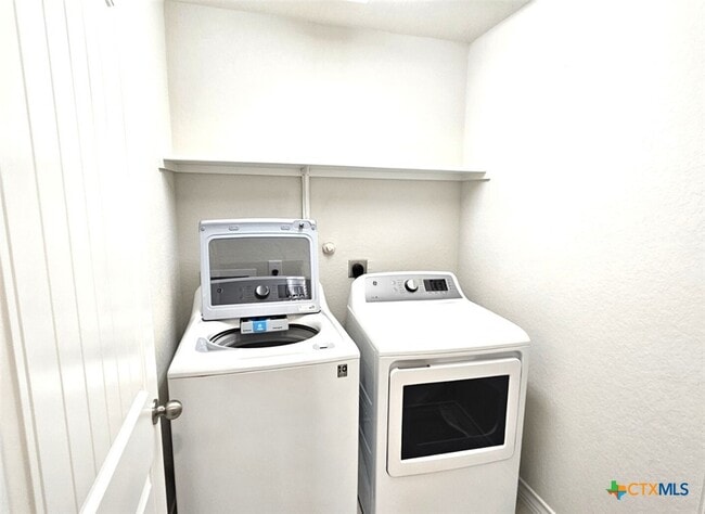 Building Photo - 181 Harley Hay