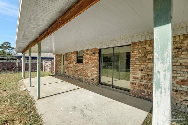 Building Photo - 10601 Silver Creek Dr