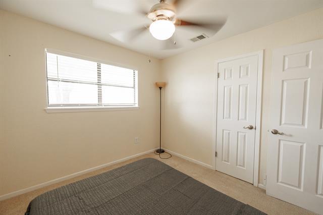 Building Photo - 857 Chanticleers Ln
