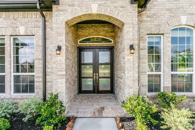 Building Photo - 4227 Carol Ridge Dr