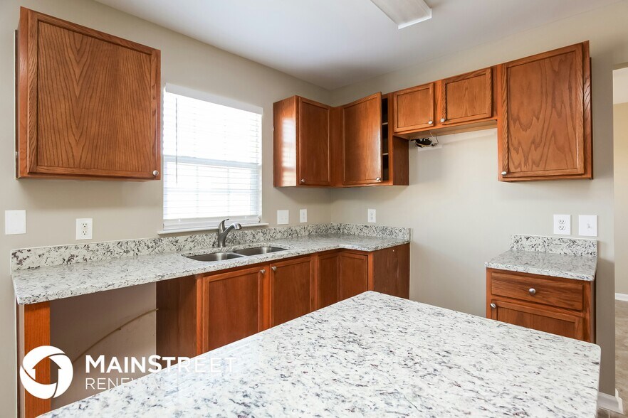 Building Photo - 3955 Thornaby Cir