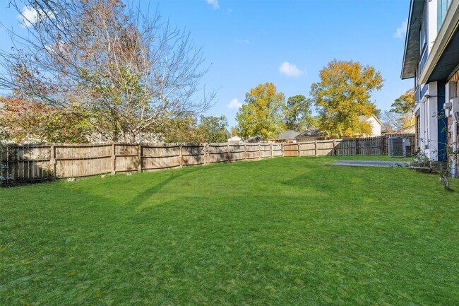 Building Photo - 3223 Deer Valley Dr