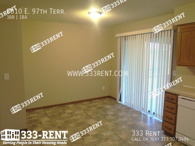 Building Photo - 8510 E 97 Terrace