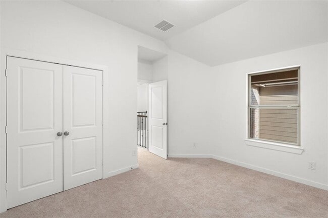 Building Photo - 18247 Lakepoint Rdg Ln