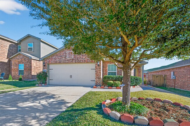 Building Photo - 22615 Harrington Field Dr