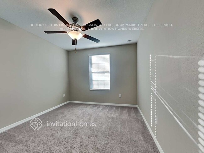 Building Photo - 15614 Greenleaf Bay St