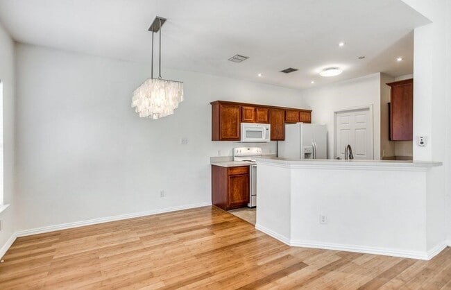 Building Photo - 3301 Paisano Trail