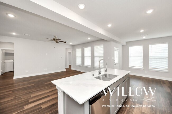 Building Photo - 10518 Moon Vly Ln