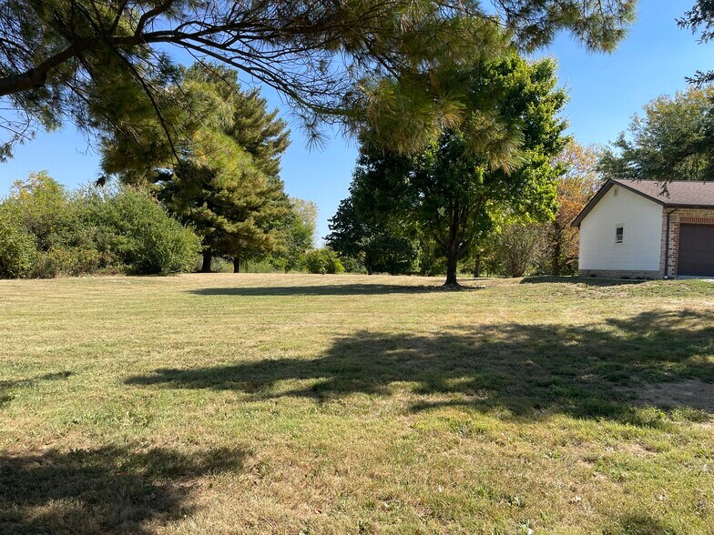 Building Photo - 12220 Jerome Road