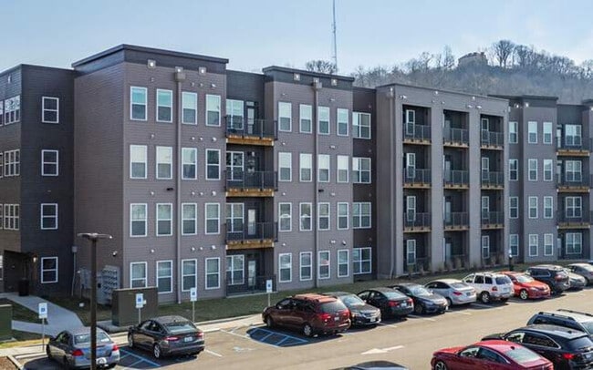 Building Photo - 1001 Marshall Ave