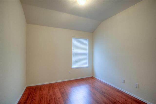 Building Photo - 3733 Verde Dr