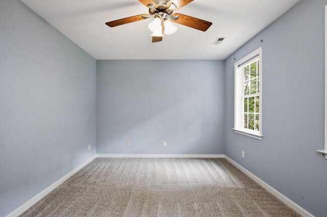 Building Photo - 4908 Stoney Creek Pkwy