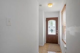 Building Photo - 6443 Mountain Pines Ln