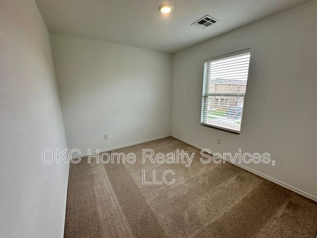 Building Photo - 3313 NW 148th St