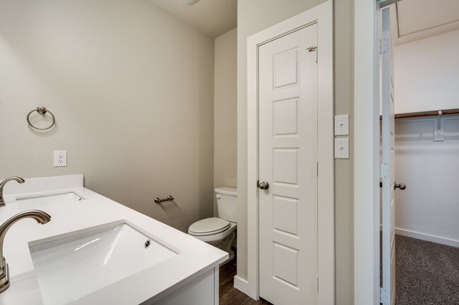 Building Photo - GORGEOUS 3 BEDROOM FOUR PLEX LOCATED IN MI...