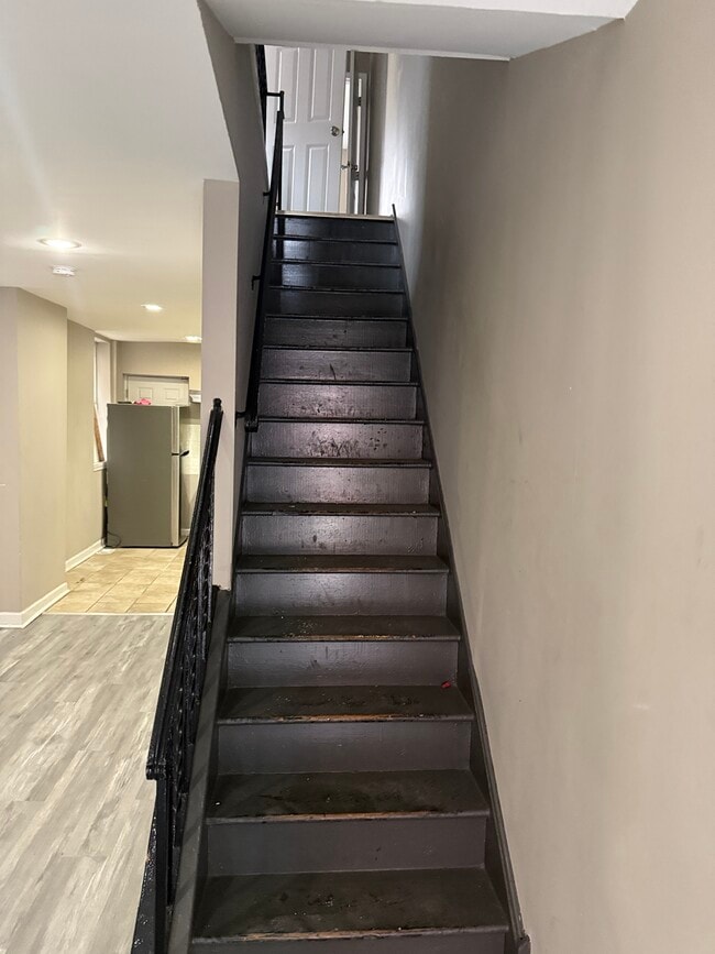 Building Photo - 2429 N Bouvier St