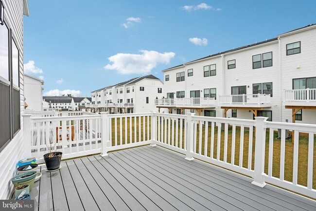 Building Photo - 47 Rosemary Wy