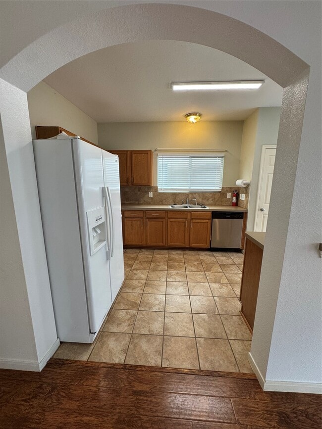 Building Photo - 20507 Providence Point Dr