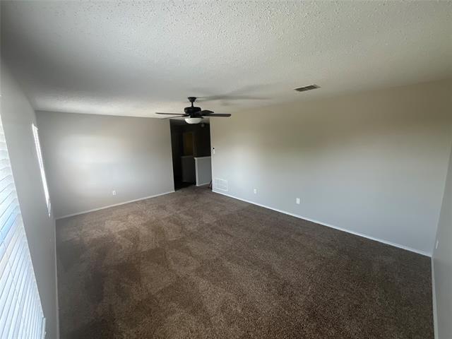 Building Photo - 4256 Meadowknoll Dr