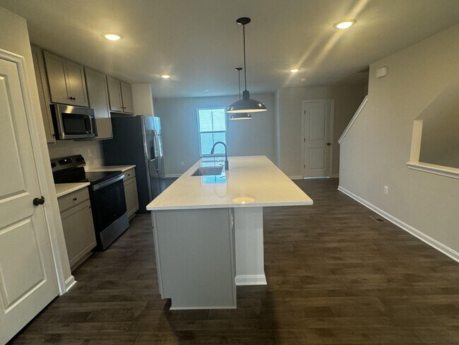 Building Photo - 11 Whimbrel Rd