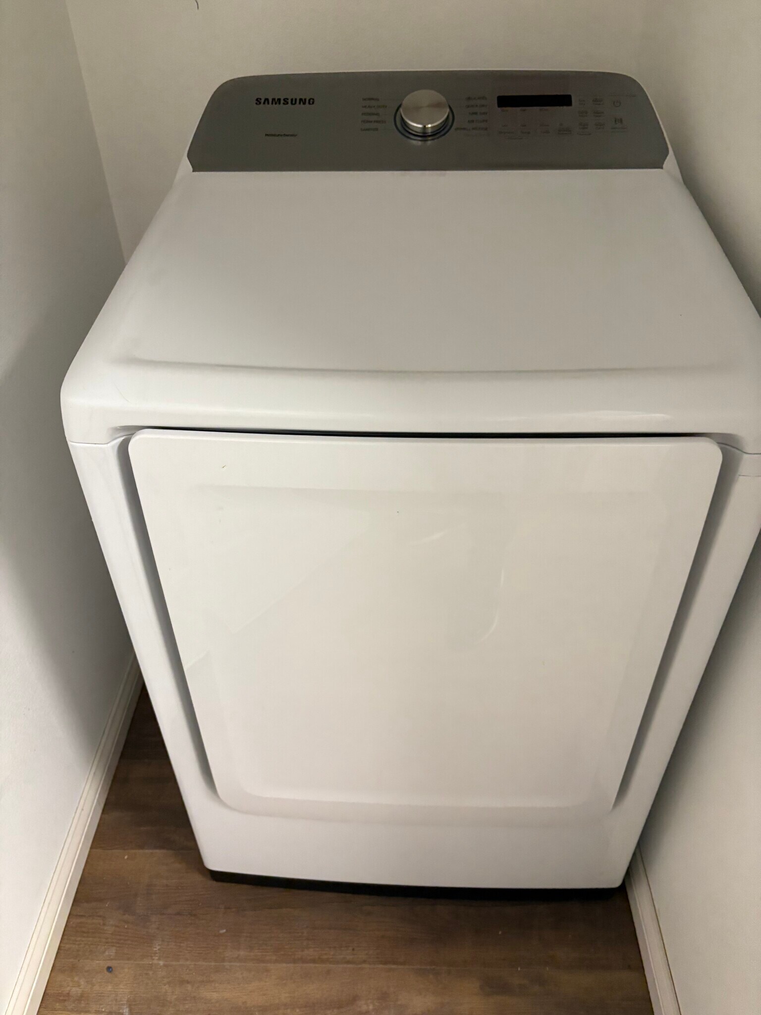 dryer - 2920 Dawn Ct